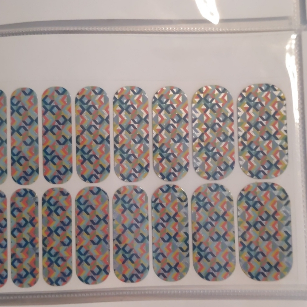 Jamberry Abstract - Picture 2 of 2